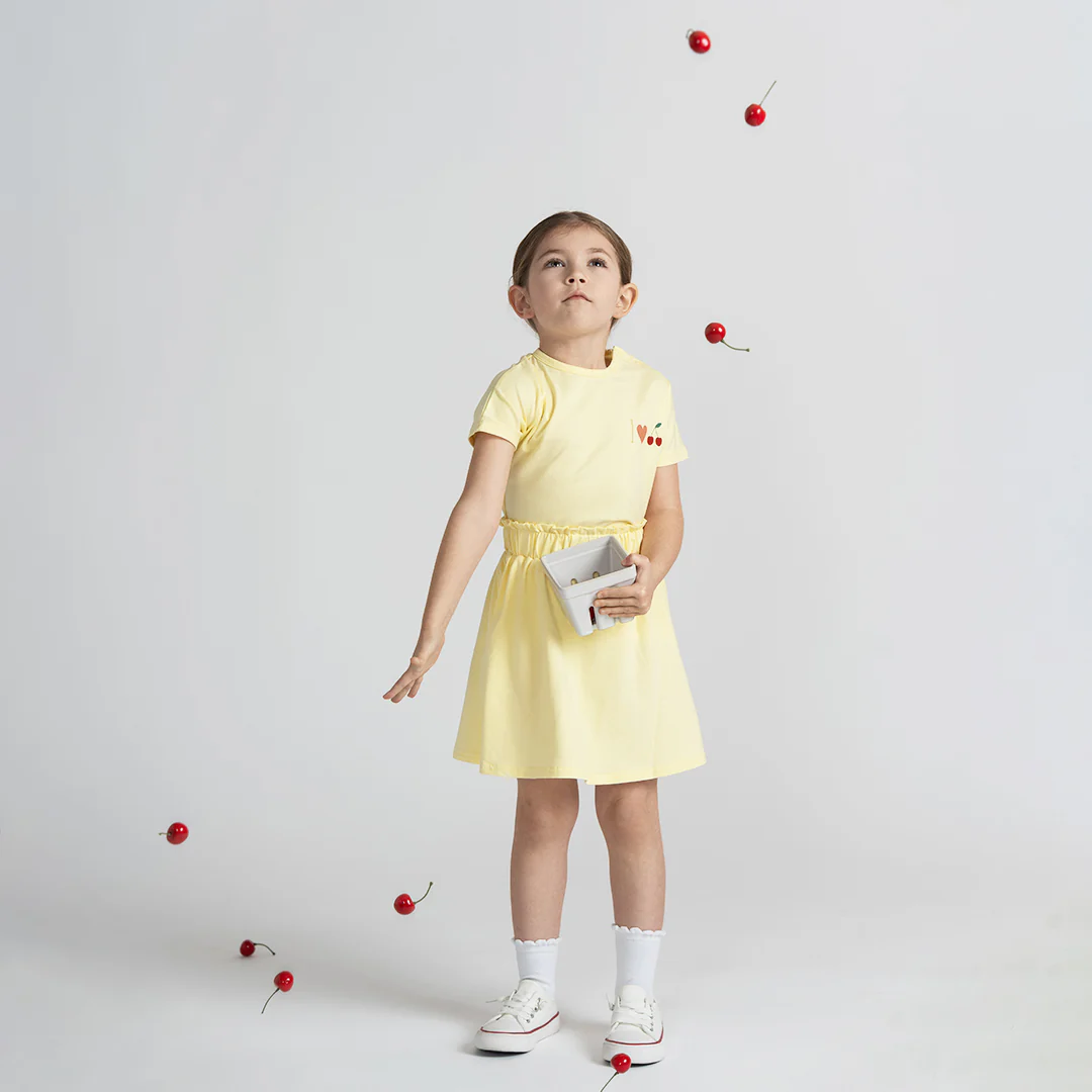 SHORT SLEEVES CHERRY PRINT TSHIRT - Image 4