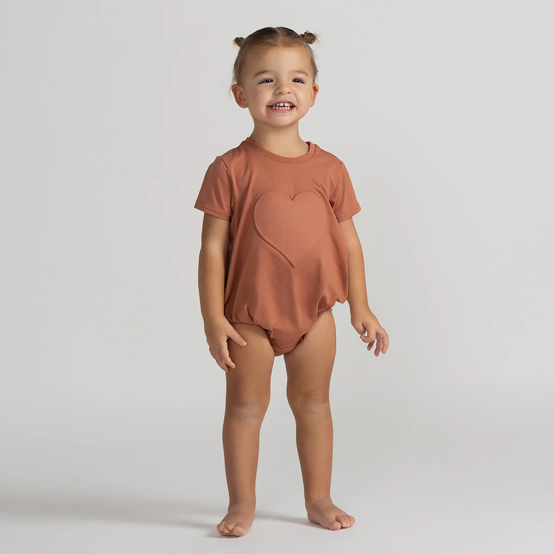 HEART EMBOSSED ROMPER - Image 4